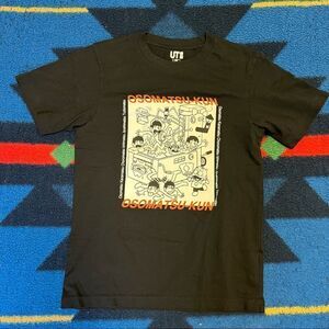 UT x Uniqlo Tee (XXS)
